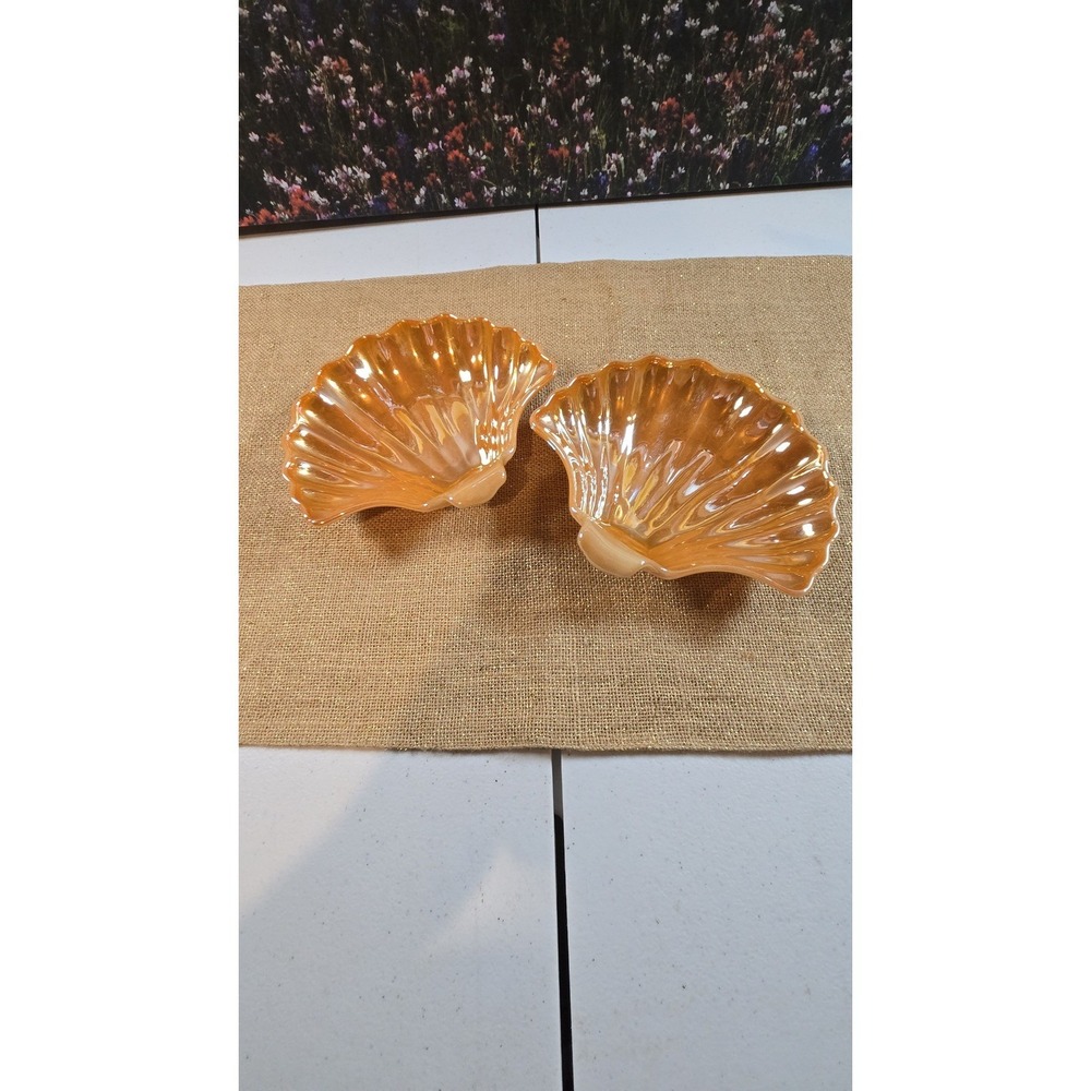 EE-1501. Anchor Hocking Fire King Peach Luster Clam Sea Shell  Set of 2